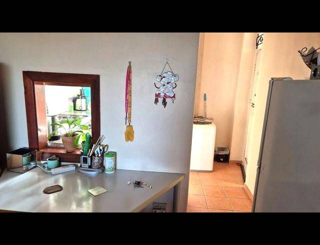 3 BEDROOM APARTMENT FOR SALE IN GLENWOOD